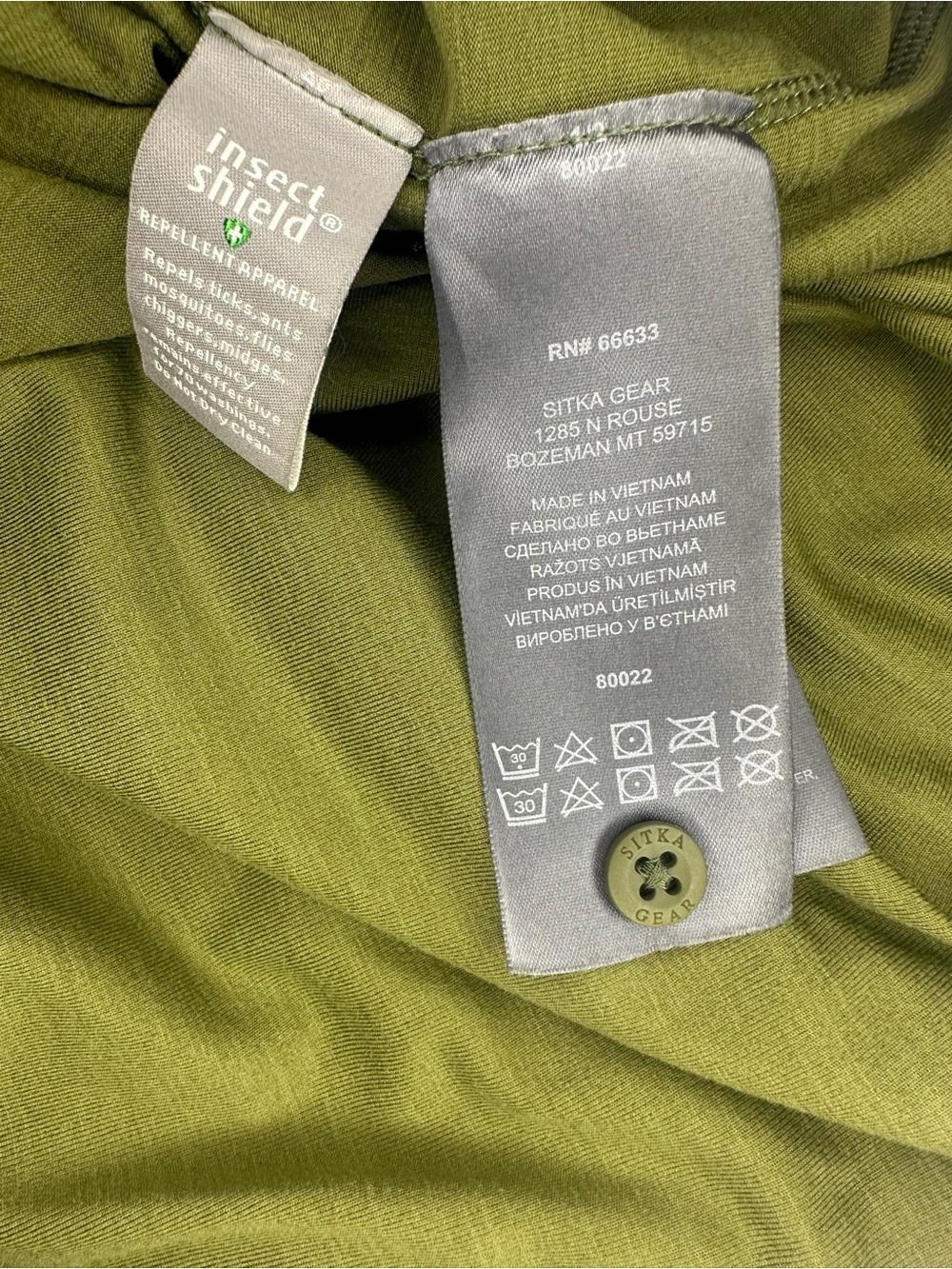 Men's Long-Sleeve Henley Shirt in Army Green - Picture 11 of 12